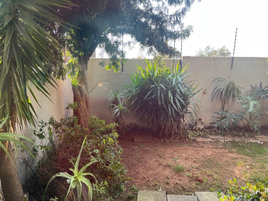 2 Bedroom Property for Sale in Eastleigh Gauteng