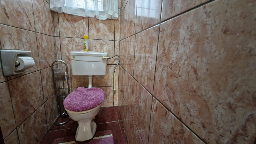 3 Bedroom Property for Sale in Geluksdal Gauteng