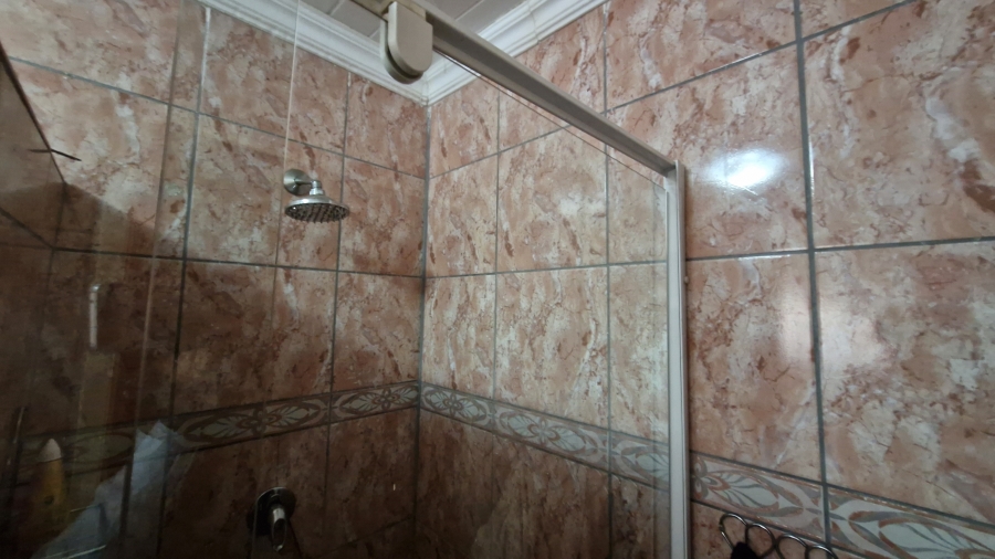 3 Bedroom Property for Sale in Geluksdal Gauteng