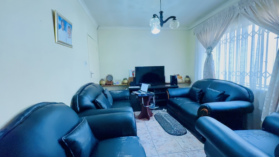 3 Bedroom Property for Sale in Selcourt Gauteng