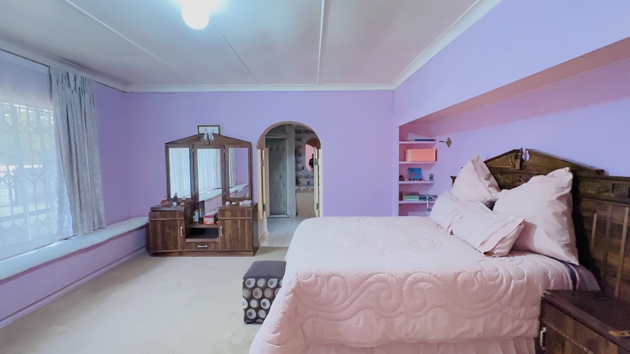 3 Bedroom Property for Sale in Selcourt Gauteng