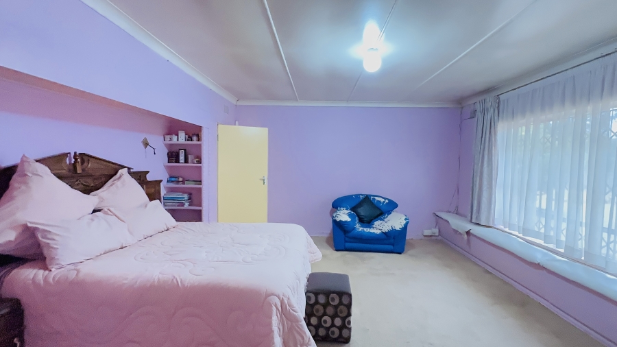 3 Bedroom Property for Sale in Selcourt Gauteng