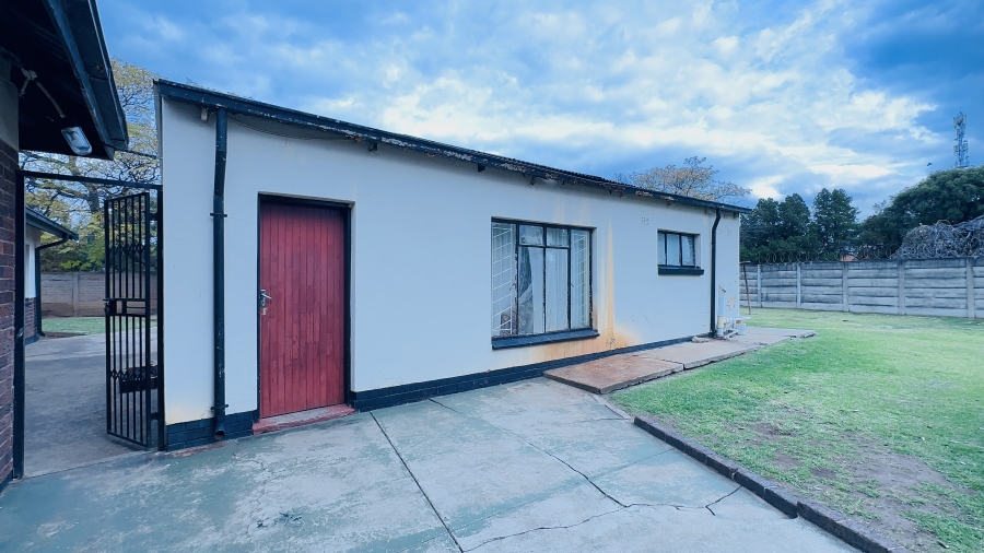 3 Bedroom Property for Sale in Selcourt Gauteng