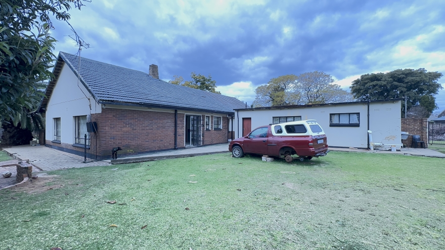 3 Bedroom Property for Sale in Selcourt Gauteng