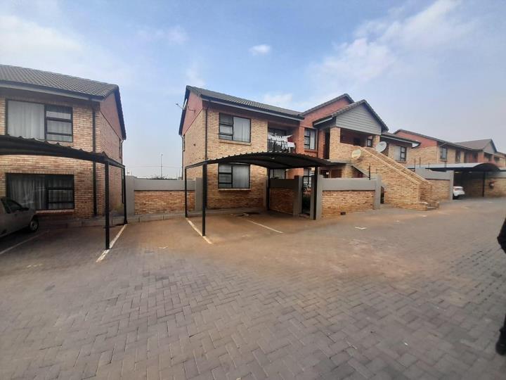 2 Bedroom Property for Sale in Meyersdal Gauteng