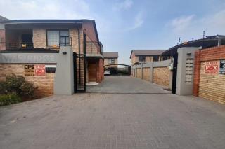 2 Bedroom Property for Sale in Meyersdal Gauteng