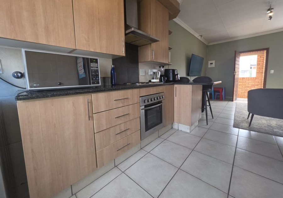 2 Bedroom Property for Sale in Meyersdal Gauteng