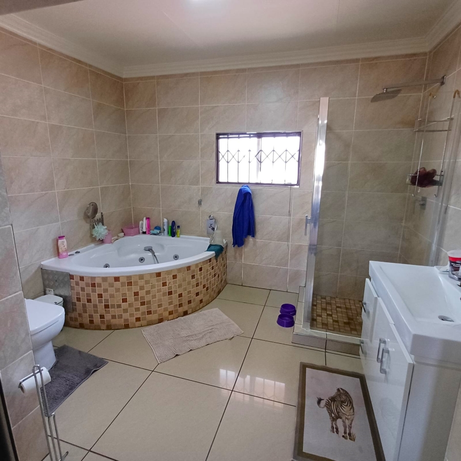 4 Bedroom Property for Sale in Homelands Gauteng