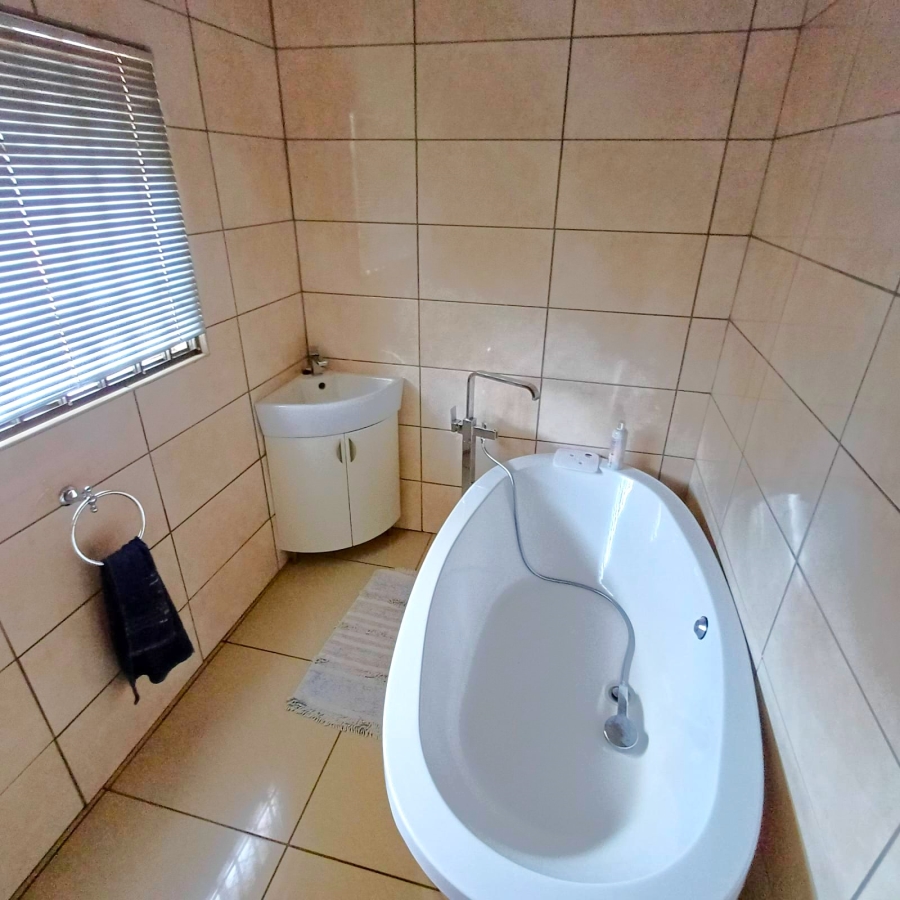 4 Bedroom Property for Sale in Homelands Gauteng