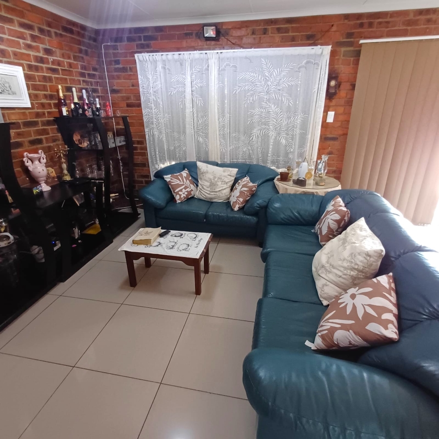 4 Bedroom Property for Sale in Homelands Gauteng
