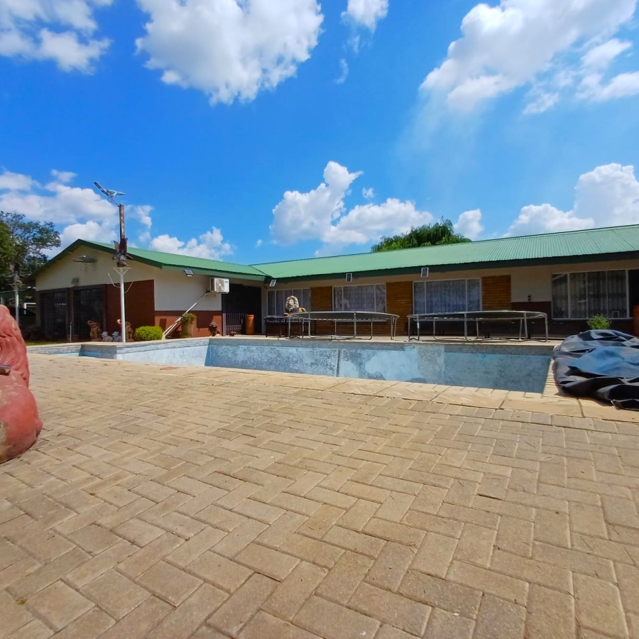 4 Bedroom Property for Sale in Homelands Gauteng