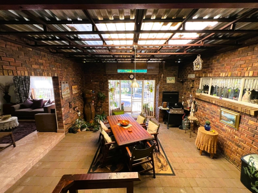 4 Bedroom Property for Sale in Vaal Marina Gauteng