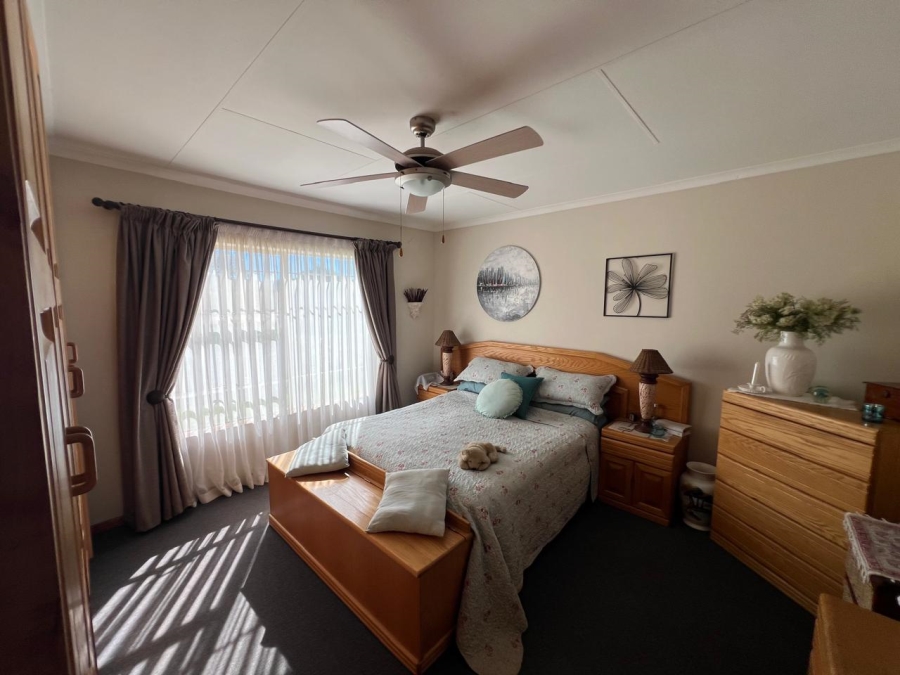 4 Bedroom Property for Sale in Vaal Marina Gauteng