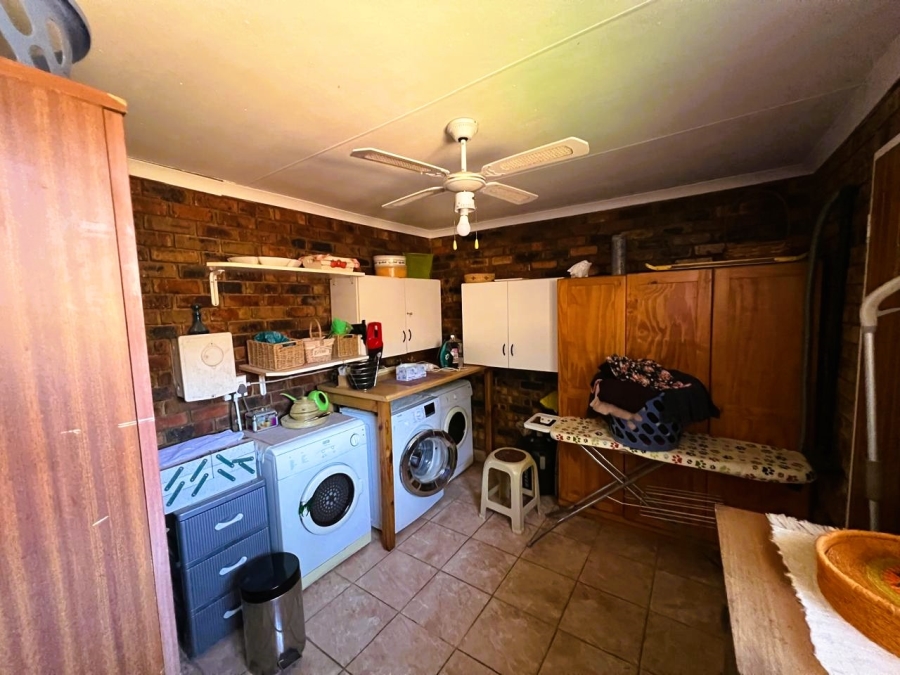 4 Bedroom Property for Sale in Vaal Marina Gauteng