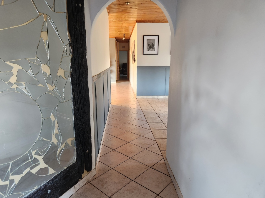 4 Bedroom Property for Sale in Vanderbijlpark Sw 2 Gauteng
