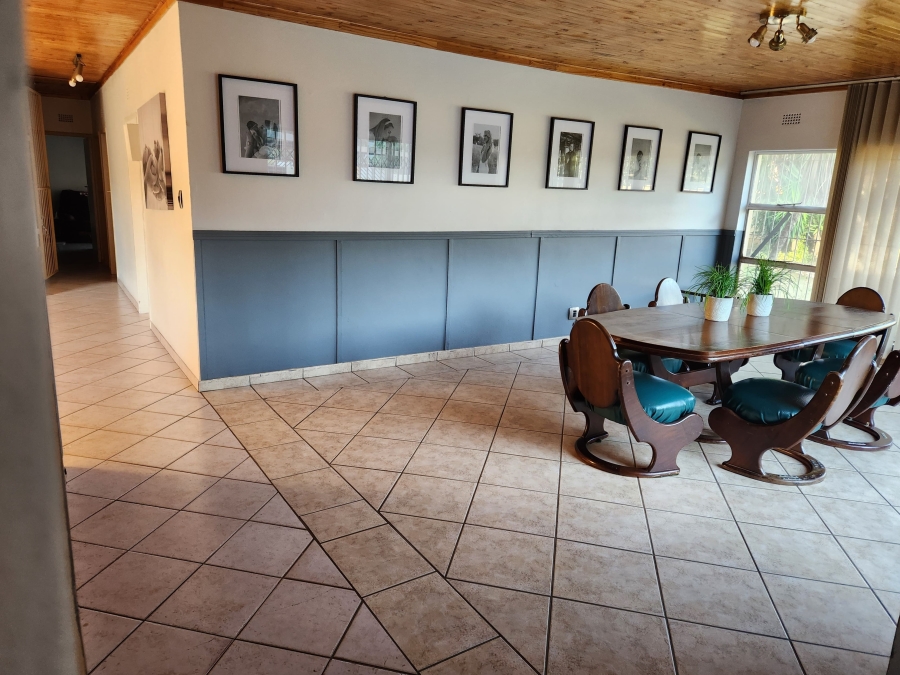 4 Bedroom Property for Sale in Vanderbijlpark Sw 2 Gauteng