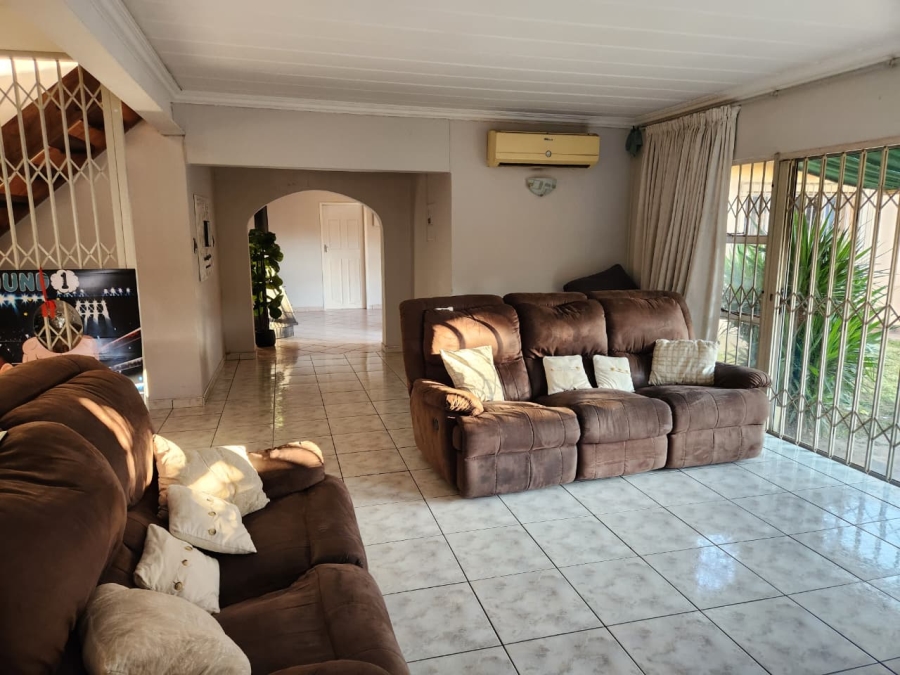4 Bedroom Property for Sale in Vanderbijlpark Sw 2 Gauteng