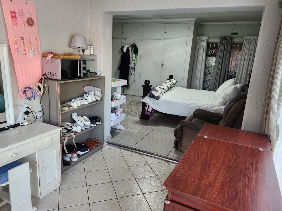 4 Bedroom Property for Sale in Vanderbijlpark Sw 2 Gauteng