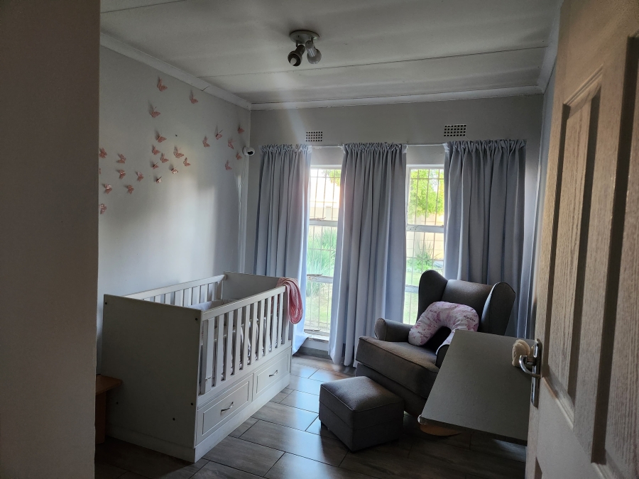 4 Bedroom Property for Sale in Vanderbijlpark Sw 2 Gauteng