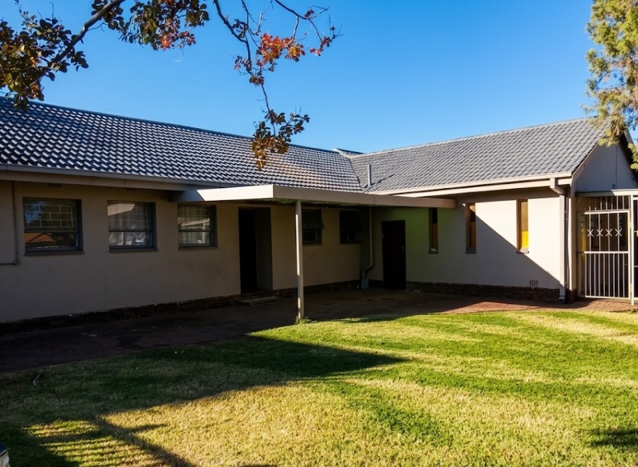 9 Bedroom Property for Sale in Vanderbijlpark CE Gauteng