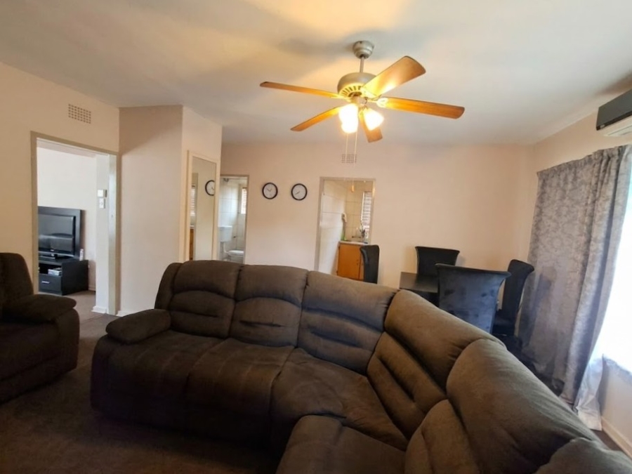 2 Bedroom Property for Sale in Peacehaven Gauteng