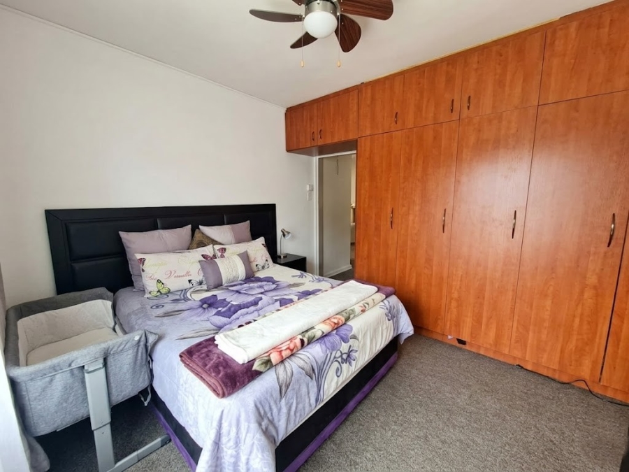 2 Bedroom Property for Sale in Peacehaven Gauteng
