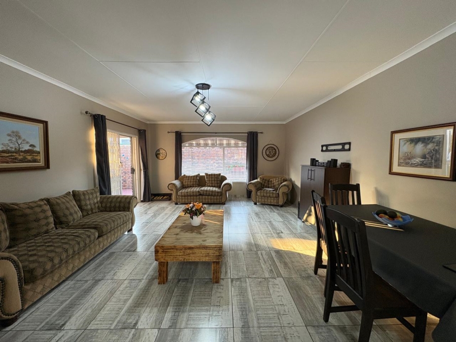 3 Bedroom Property for Sale in Three Rivers Gauteng