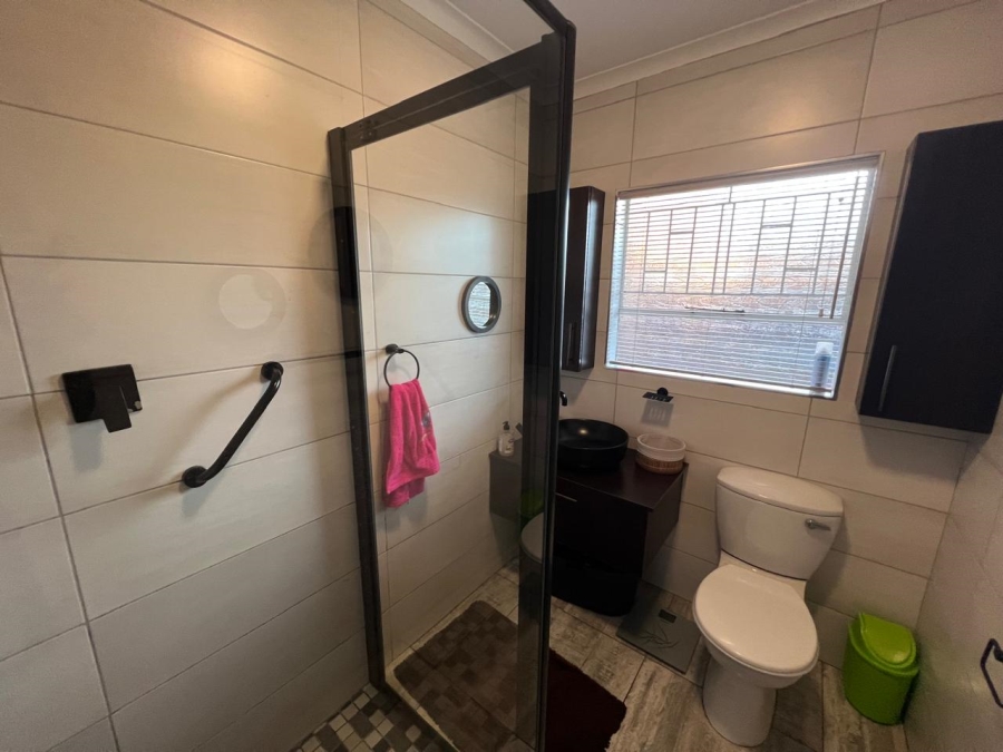 3 Bedroom Property for Sale in Three Rivers Gauteng