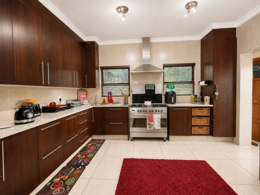 4 Bedroom Property for Sale in Three Rivers Proper Gauteng
