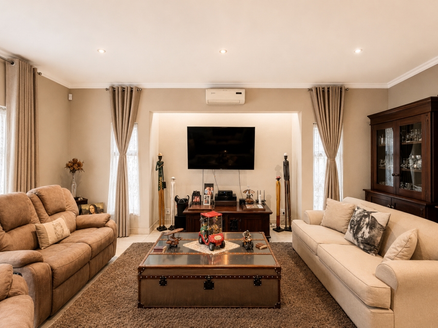4 Bedroom Property for Sale in Three Rivers Proper Gauteng