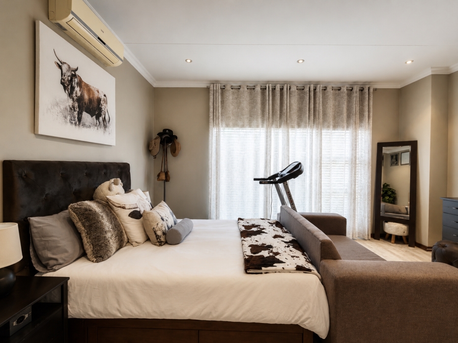 4 Bedroom Property for Sale in Three Rivers Proper Gauteng
