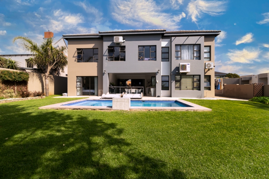 To Let 4 Bedroom Property for Rent in Silver Lakes Gauteng