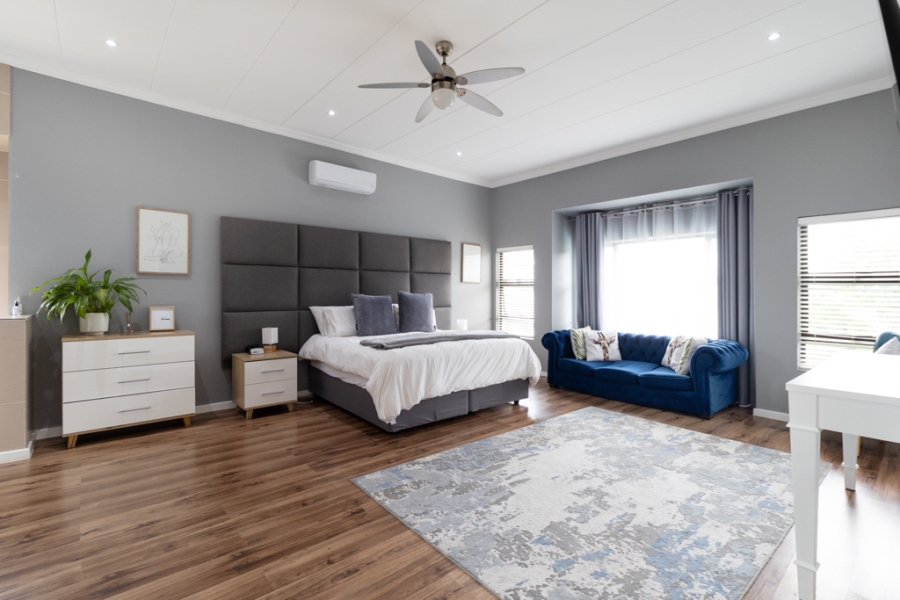 To Let 4 Bedroom Property for Rent in Silver Lakes Gauteng