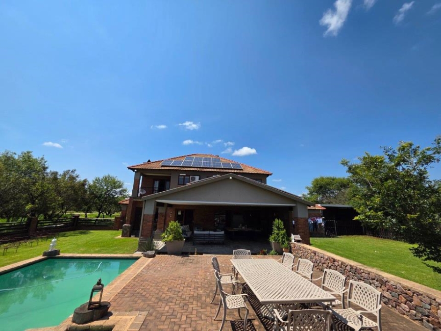 3 Bedroom Property for Sale in Leeuwfontein Gauteng