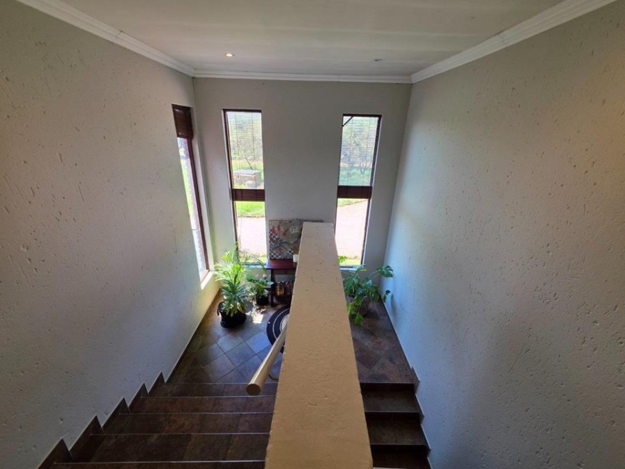 3 Bedroom Property for Sale in Leeuwfontein Gauteng