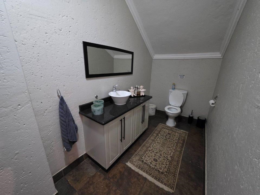 3 Bedroom Property for Sale in Leeuwfontein Gauteng