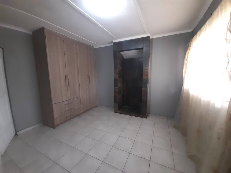 4 Bedroom Property for Sale in Vanderbijlpark CE 2 Gauteng