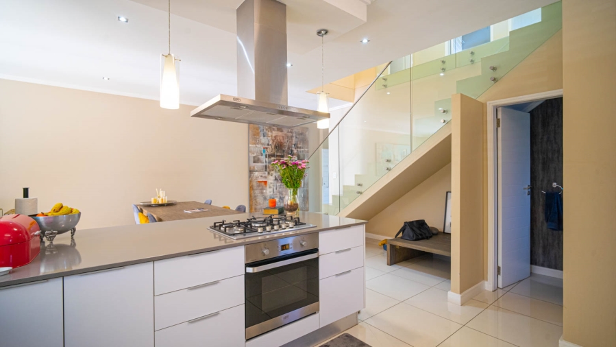 3 Bedroom Property for Sale in Lonehill Gauteng