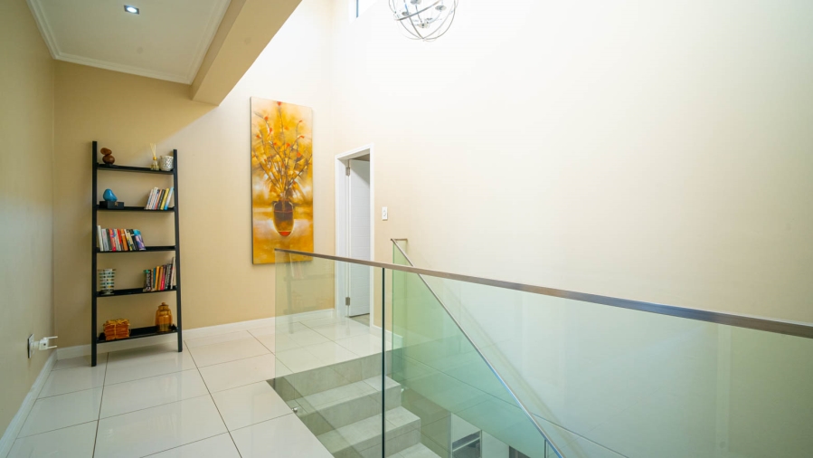 3 Bedroom Property for Sale in Lonehill Gauteng