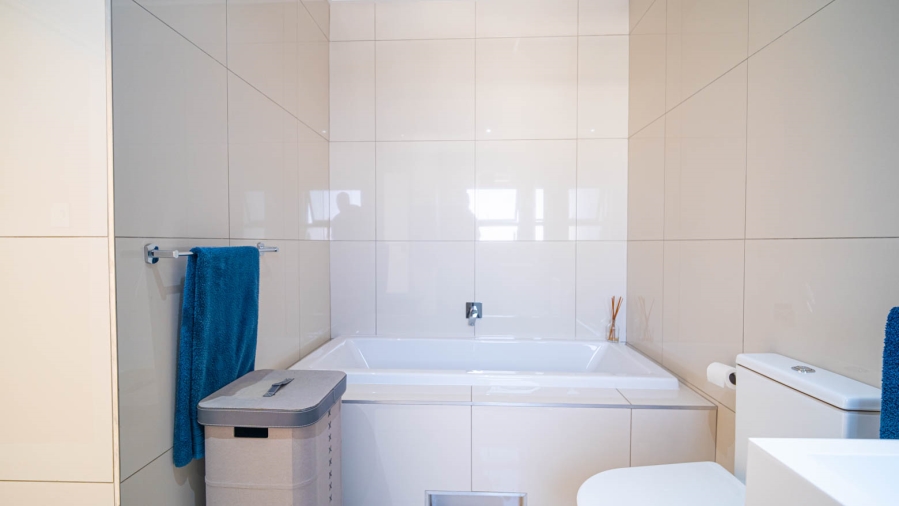 3 Bedroom Property for Sale in Lonehill Gauteng
