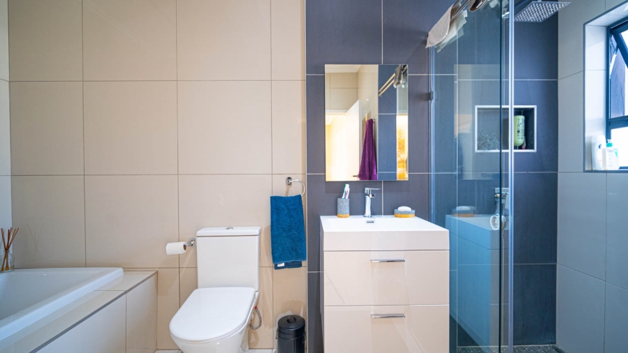 3 Bedroom Property for Sale in Lonehill Gauteng