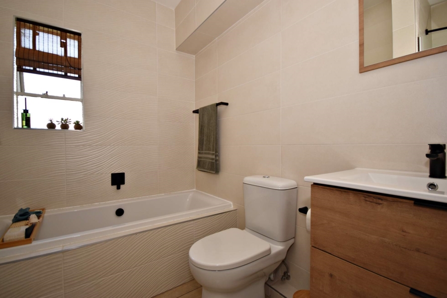 2 Bedroom Property for Sale in Ferndale Gauteng