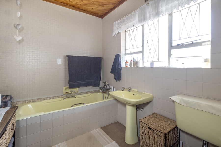 6 Bedroom Property for Sale in Wonderboom South Gauteng