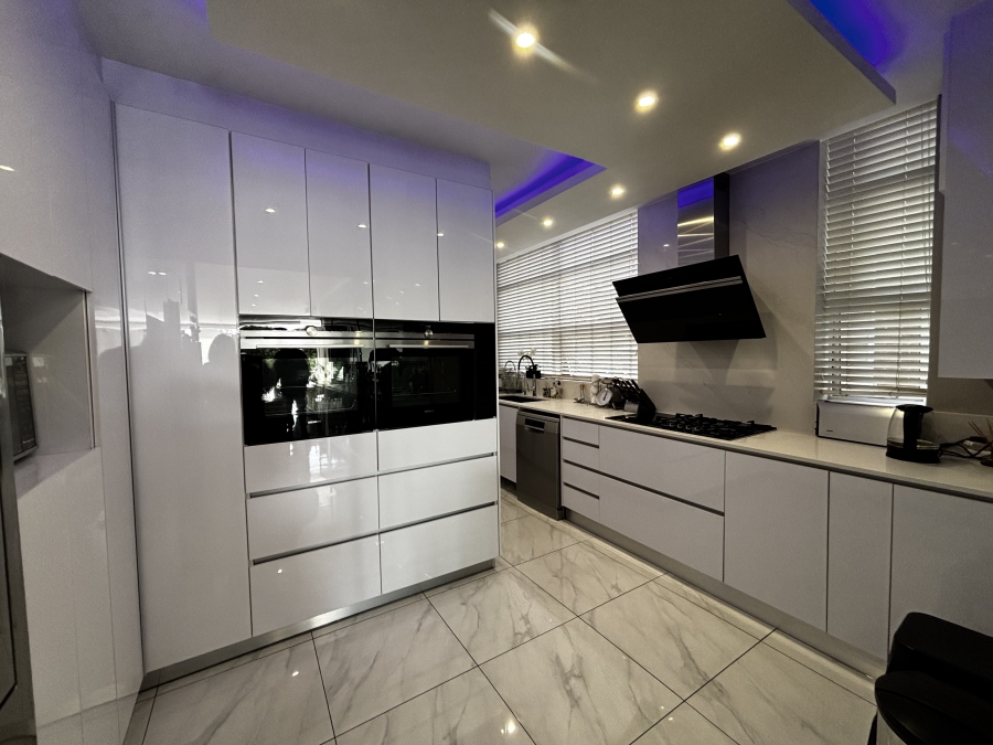 3 Bedroom Property for Sale in Killarney Gauteng