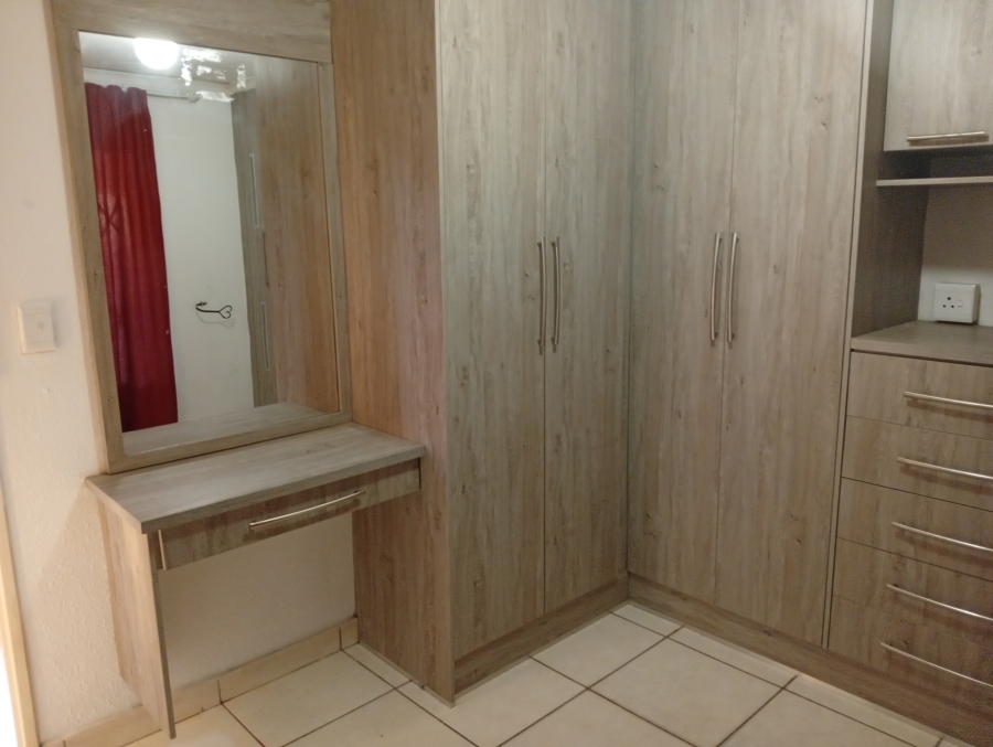 3 Bedroom Property for Sale in Mahube Valley Gauteng
