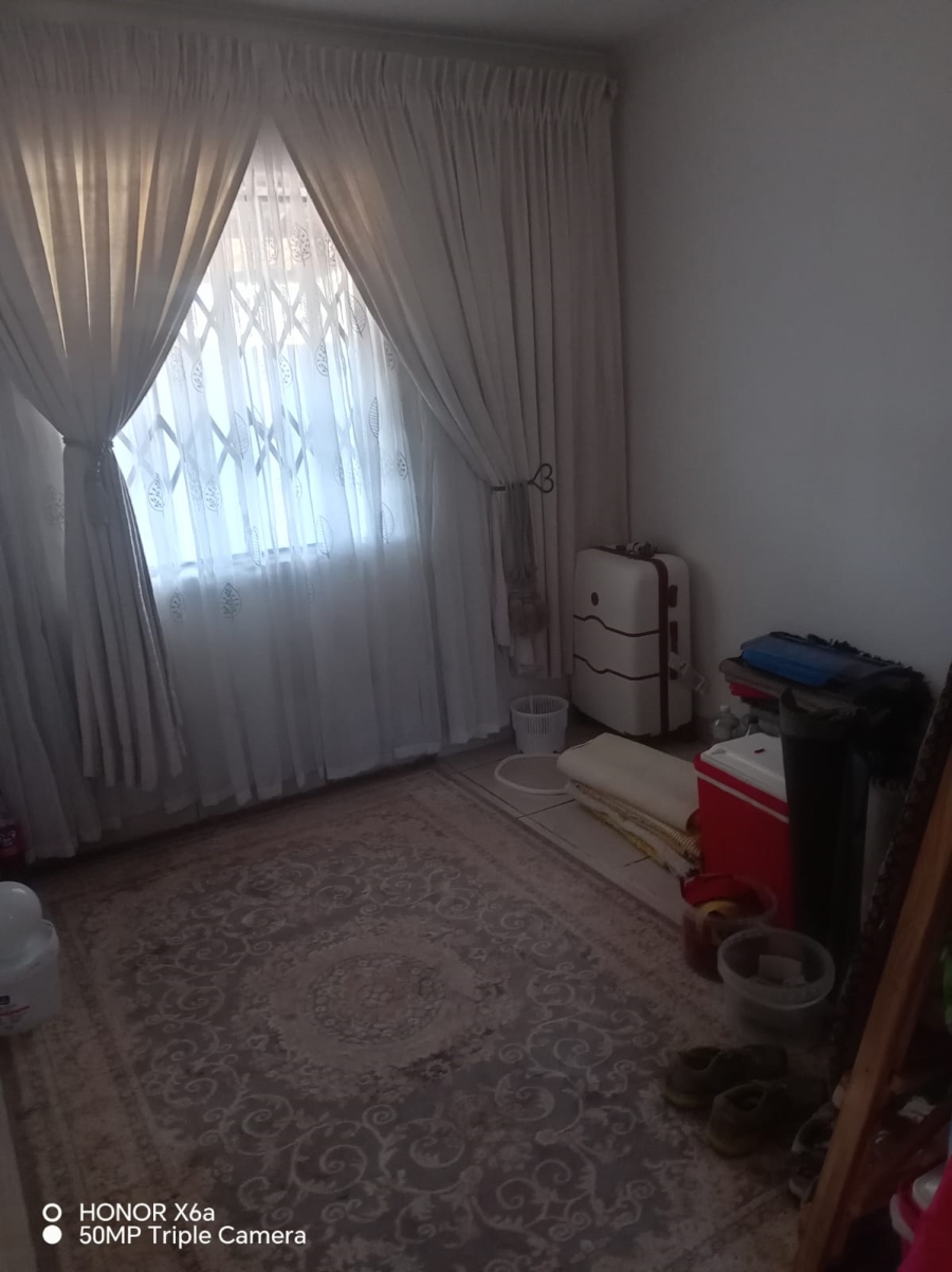 3 Bedroom Property for Sale in Mahube Valley Gauteng