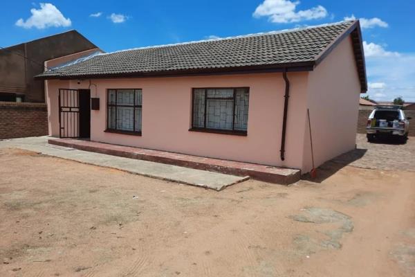 3 Bedroom Property for Sale in Chris Hani Gauteng