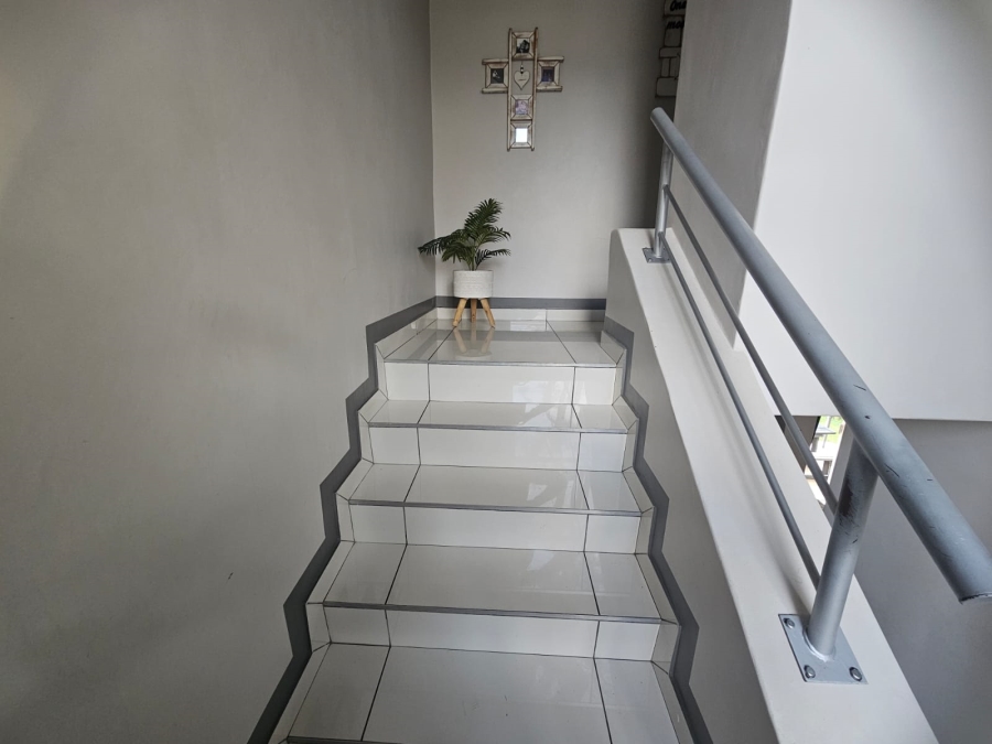 3 Bedroom Property for Sale in Sundowner Gauteng