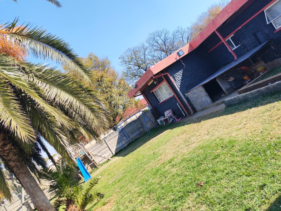 3 Bedroom Property for Sale in Sonland Park Gauteng