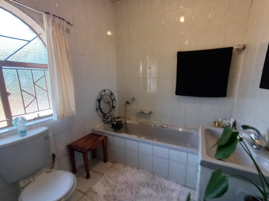 3 Bedroom Property for Sale in Vanderbijlpark SE 4 Gauteng